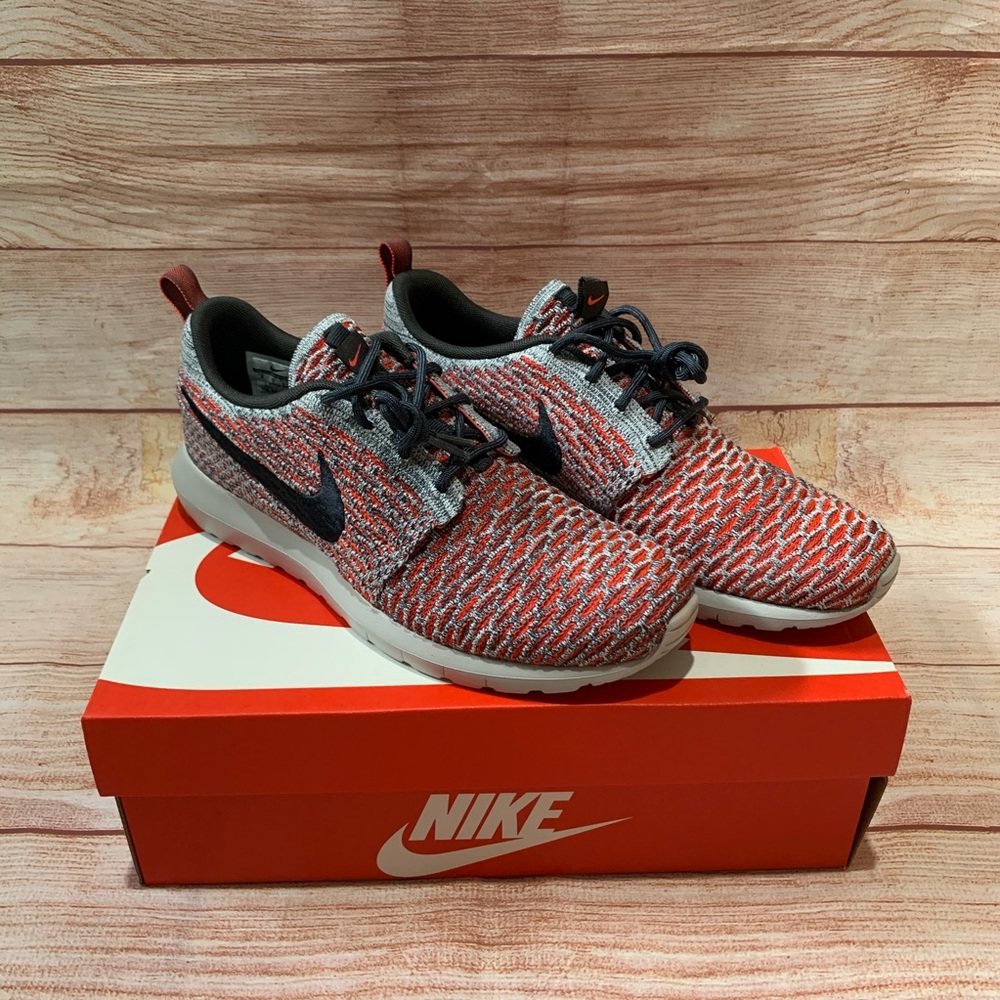 Nike Flyknit Rosherun Sneakers